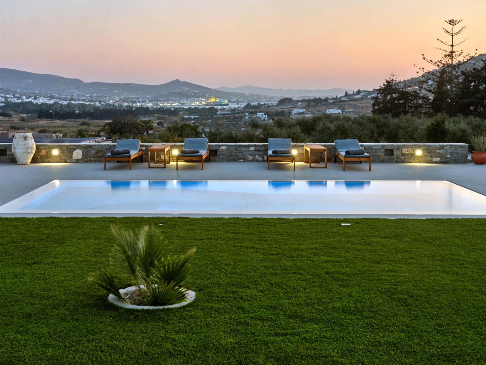 Villa Leo - Unique & Calm Páros Dış mekan fotoğraf
