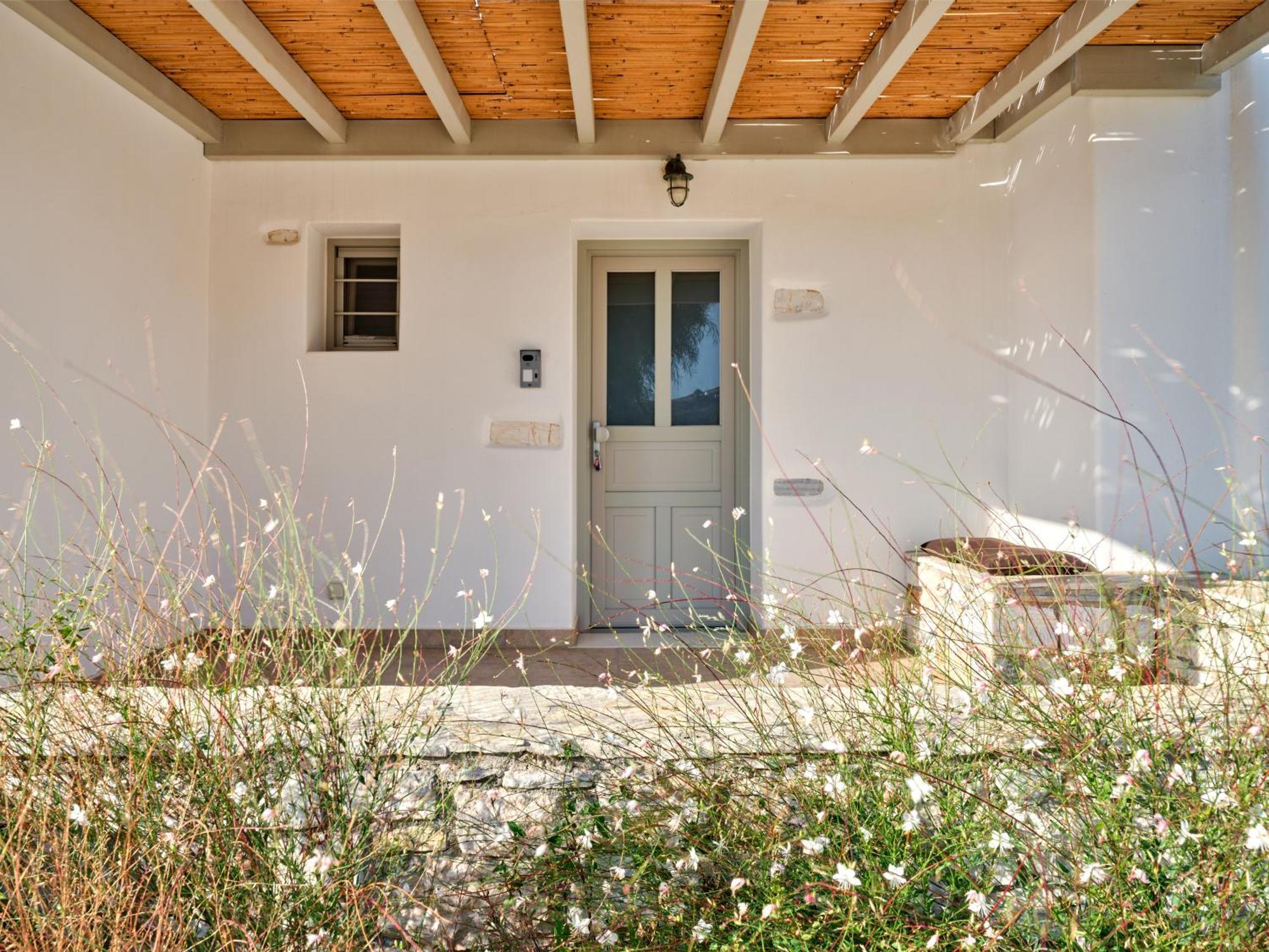 Villa Leo - Unique & Calm Páros Dış mekan fotoğraf
